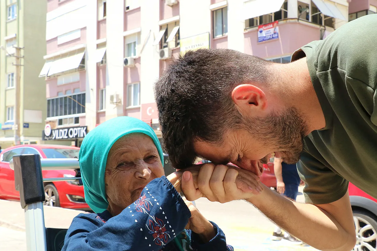 6 yıl önce yaptığı bağış, annesinin hayatınıkurtardı