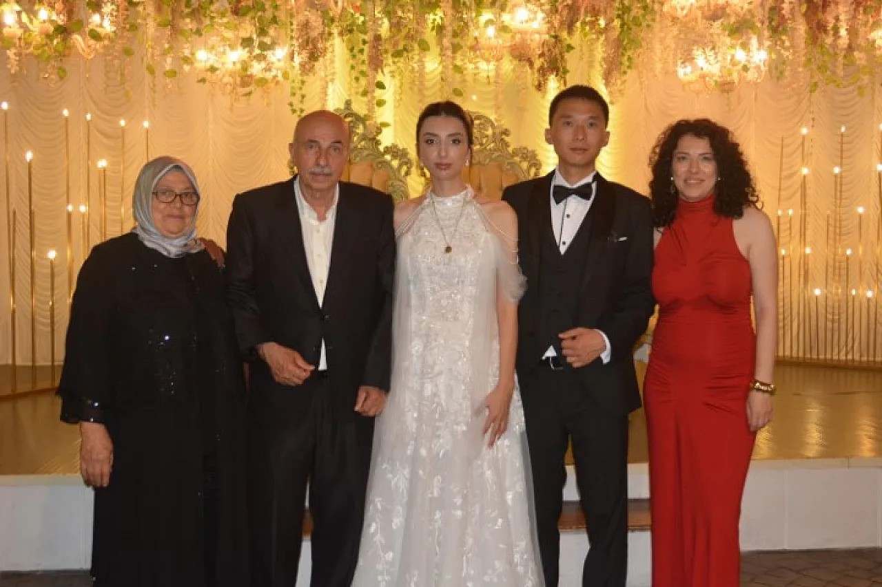 Çin'de başlayan aşk Ünye'de evlilikle taçlandı