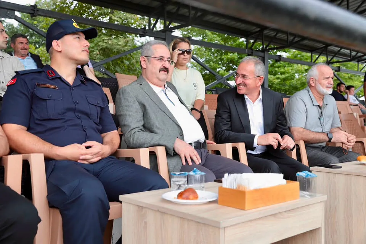 Çarşamba'da Rahvan Atlar yarıştı
