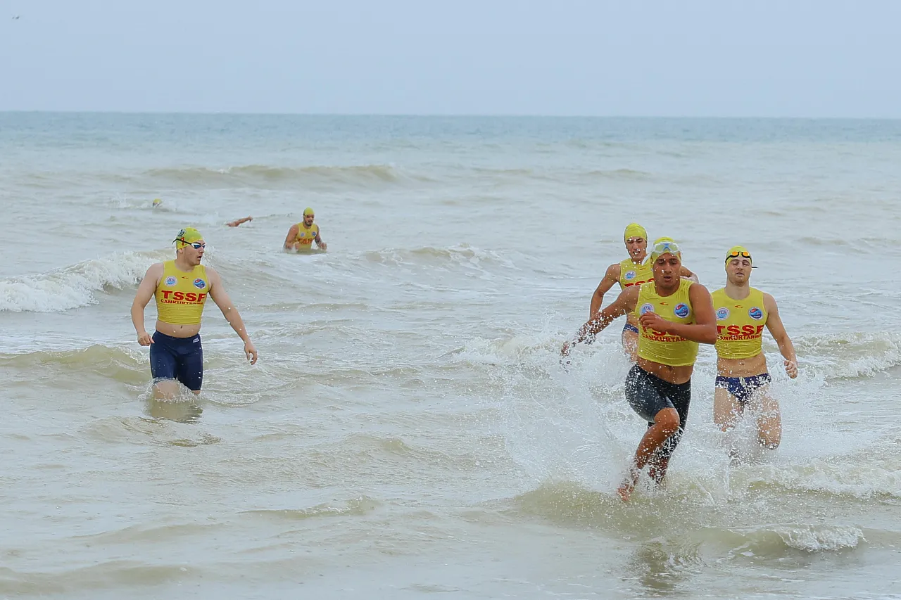Cankurtarma Sportif Deniz Türkiye Şampiyonası Samsun'da başladı