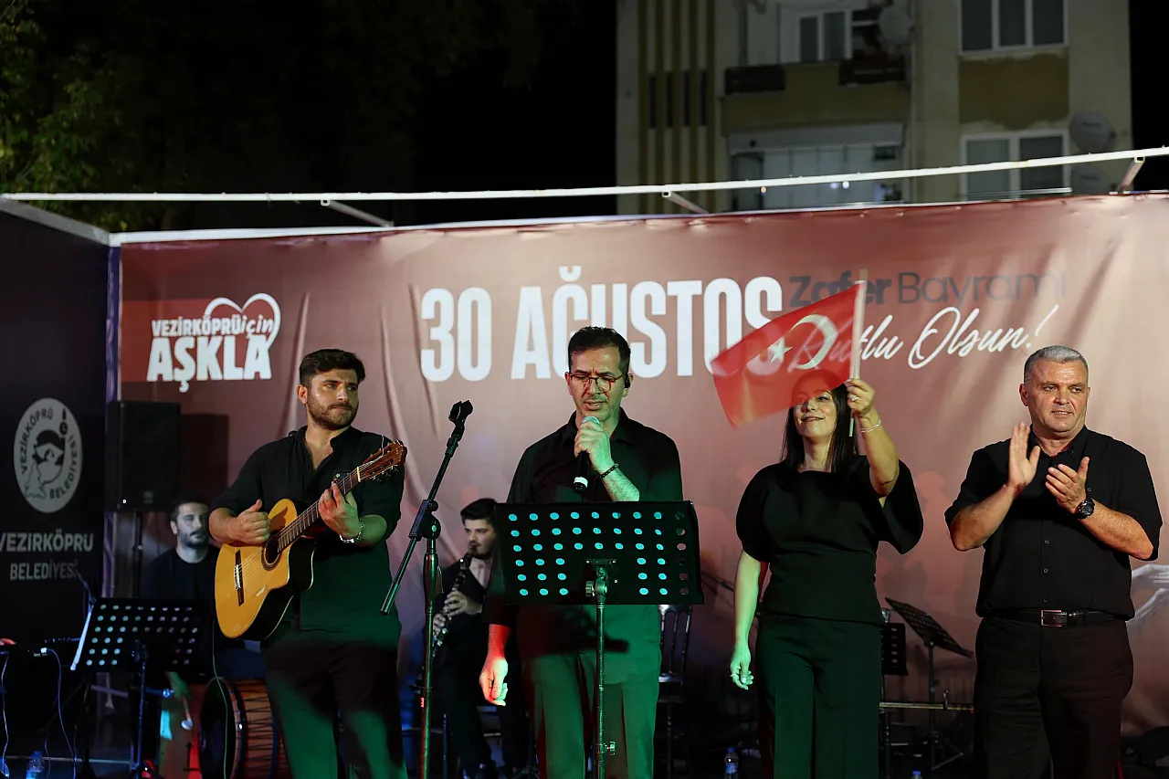 Vezirköprü'de 30 Ağustos'a özel konser
