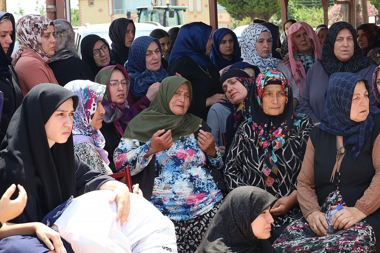 Motosiklet kazasında hayatını kaybeden hava astsubay Samsun'da toprağa verildi