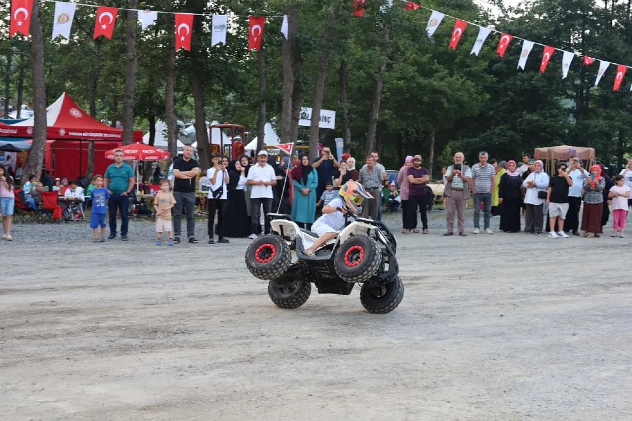 NebiyanFest'e minik sporcu damgası: 7 yaşındaki Ömer Ali'nın ATV şovu nefes kesti