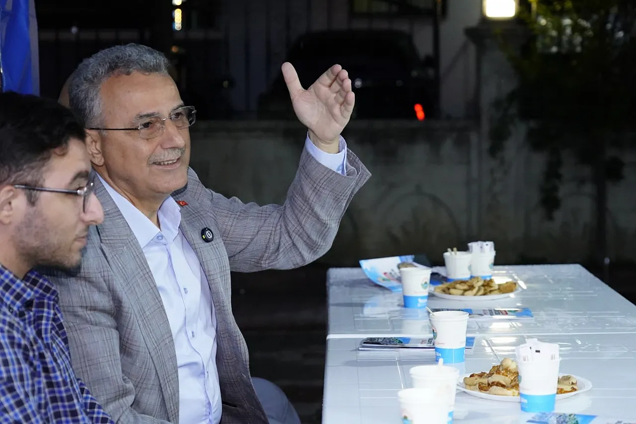 Başkan Kurnaz: Tevazu, samimiyet ve gayretle çalışıyoruz
