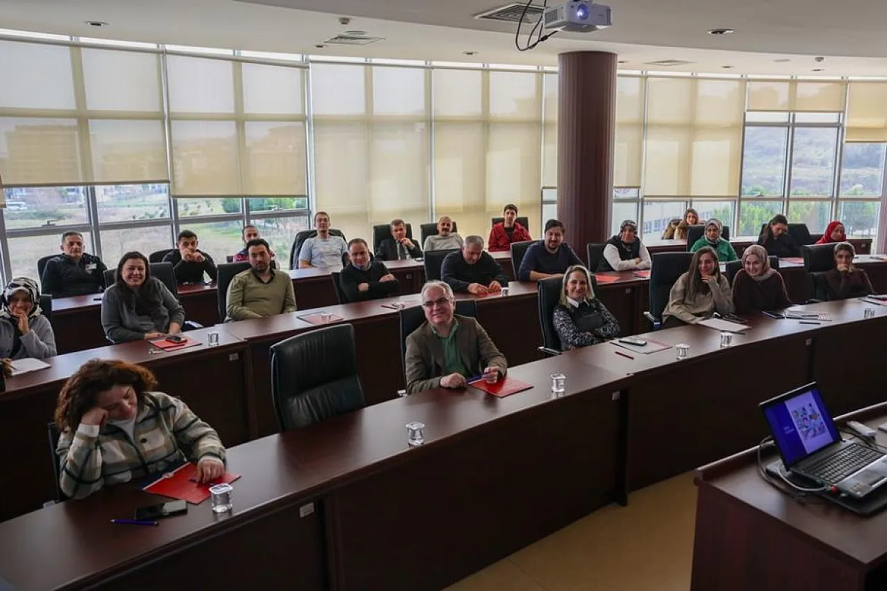 OMÜ'de İş Sağlığı ve Güvenliği seferberliği! 2026 eğitimleri hız kesmiyor