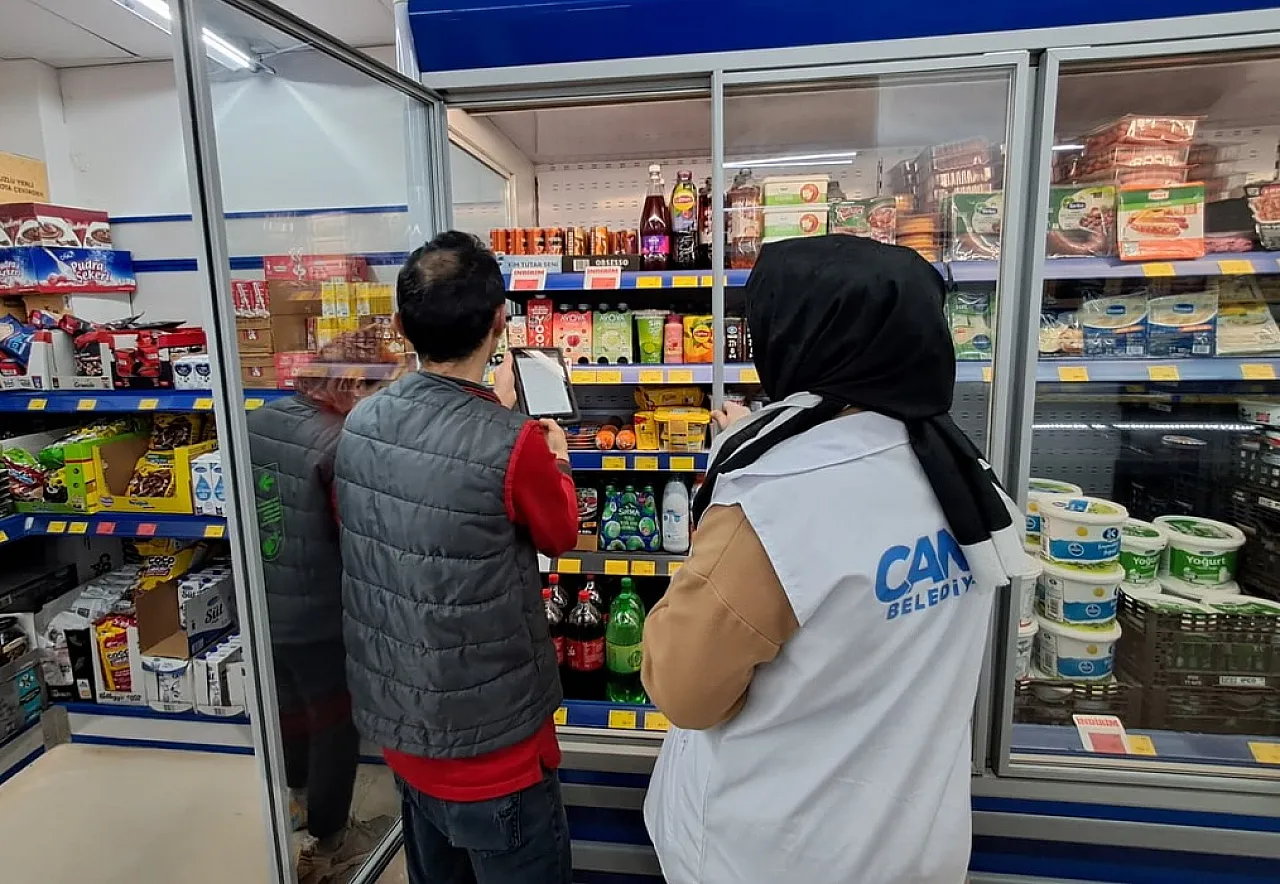 Canik'te Ramazan mesaisi! Marketlerde sıkı denetim