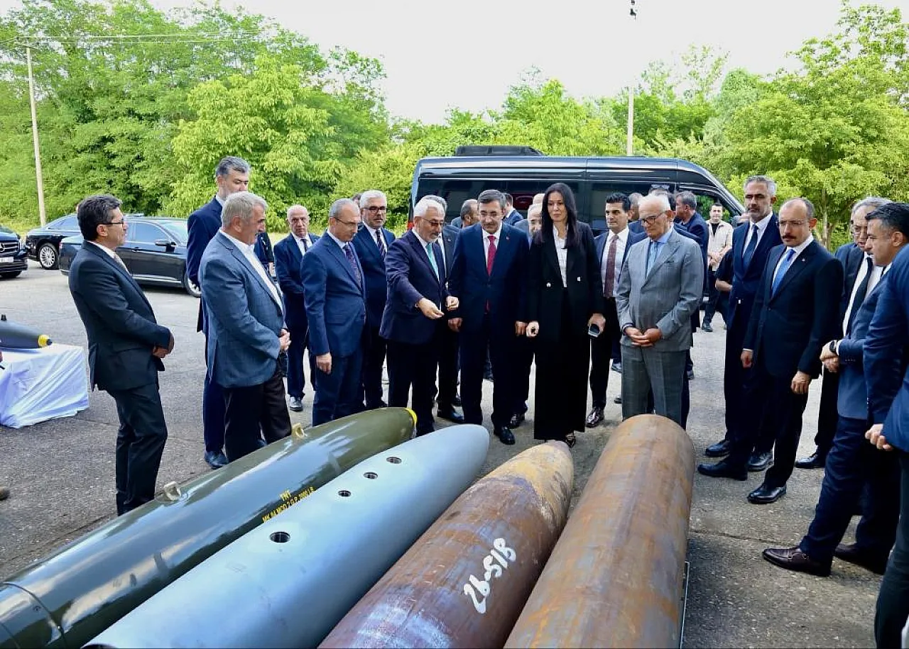 Cevdet Yılmaz'dan Samsun vurgusu: Karadeniz'in en önemli ulaşım ve ticaret merkezlerinden biri olacak