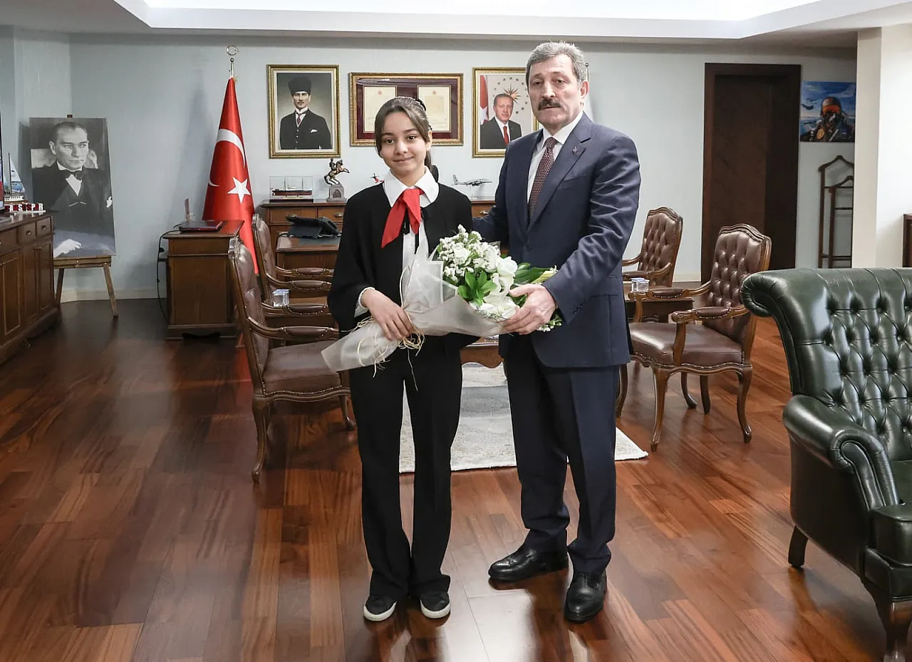 Samsun'da Vali Orhan Tavlı koltuğunu devretti