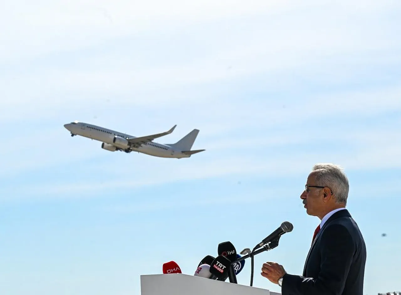 Türkiye'de 9 ayda 193,1 milyon yolcu hava yolunu tercih etti