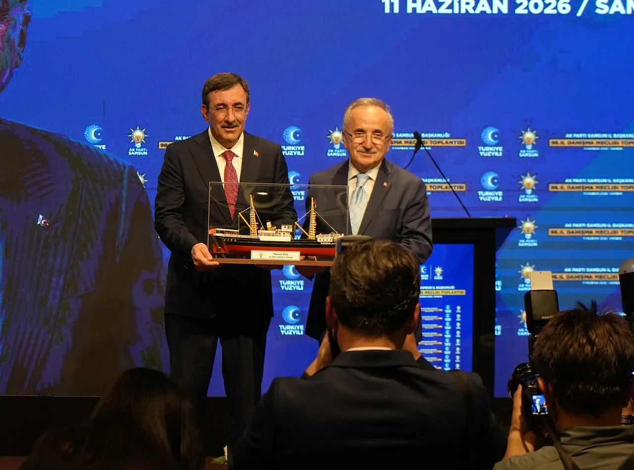 Yılmaz: 'Enflasyonu düşürmek için yoğun çaba içindeyiz'