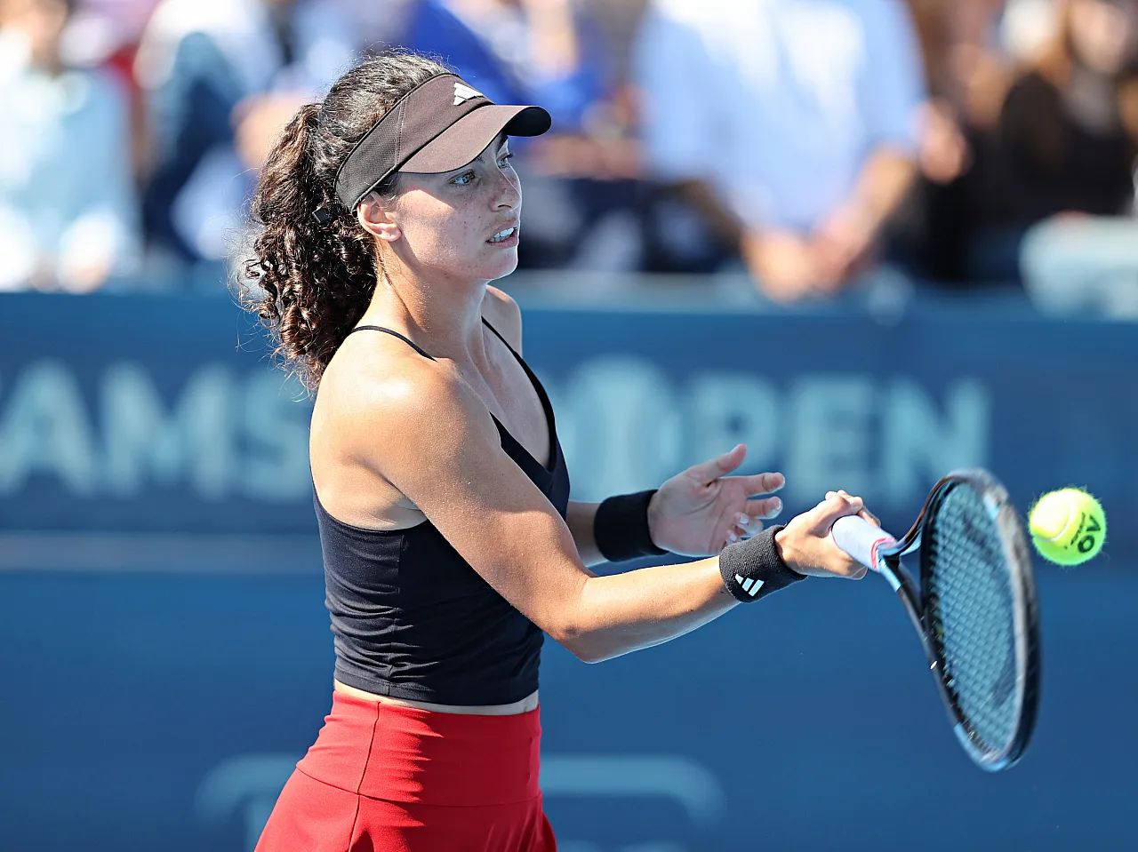 Samsun Açık WTA 125'te şampiyon Ayla Aksu