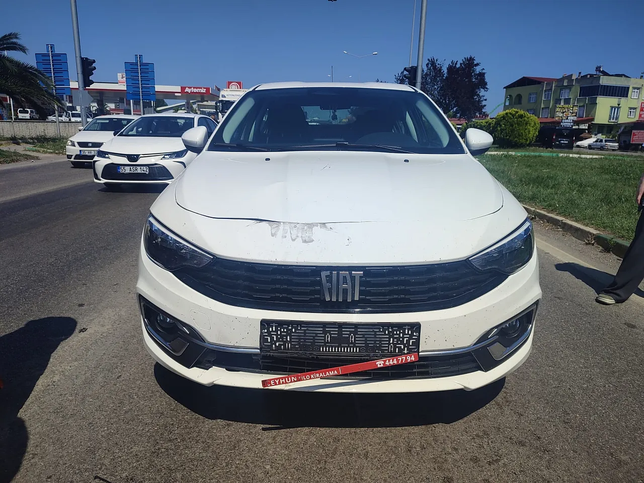 Motosiklet sürücüsü yaralandı