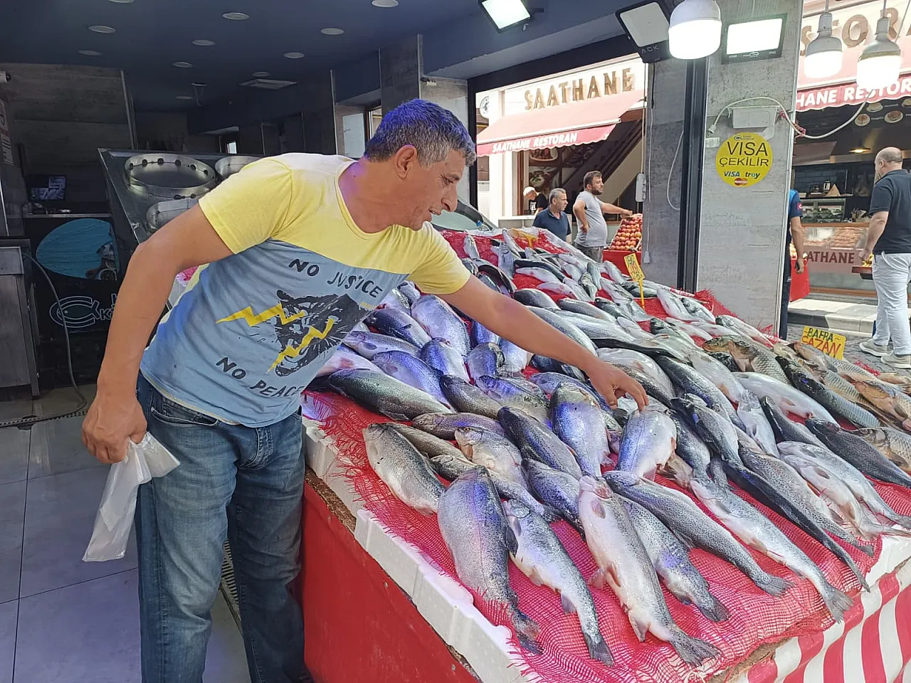 Samsun'da Balık Tavuğu Sollamak Üzere
