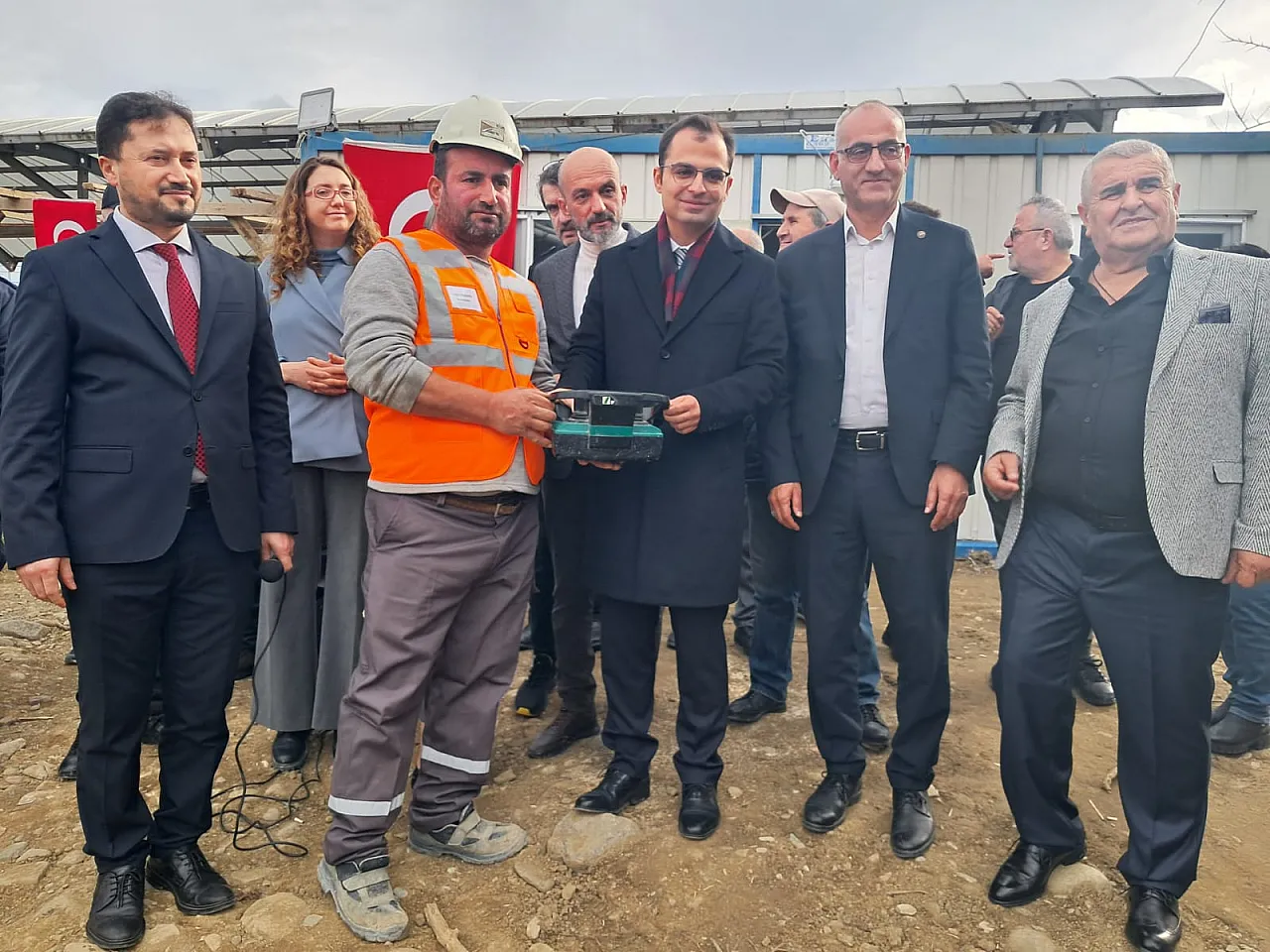 Yakakent modern sağlık üssüne kavuşuyor: 3 hizmet bir arada