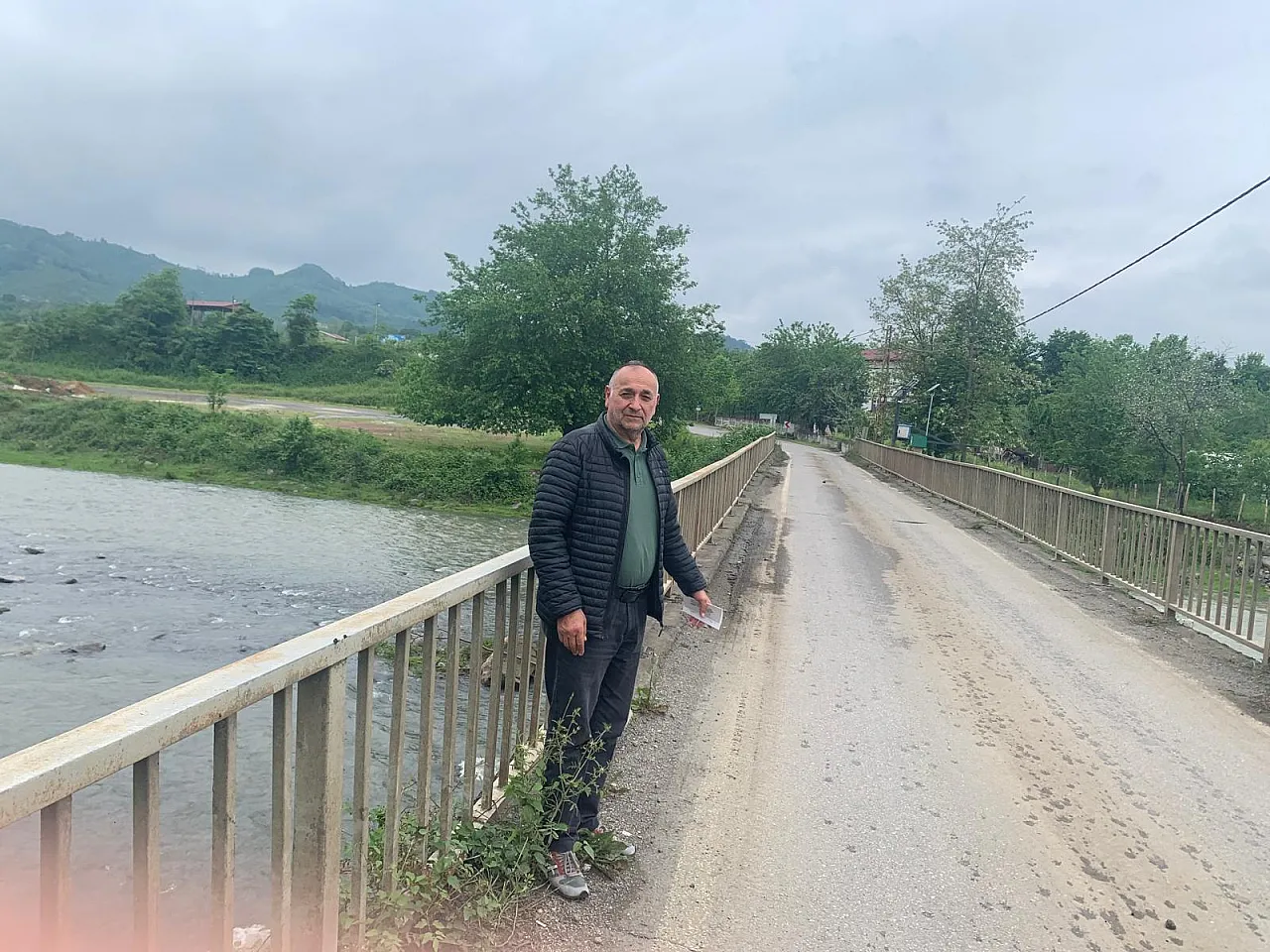Şakir Şahin, 'Terme–Salıpazarı yolu 3 yıldır yapılmayı bekliyor'