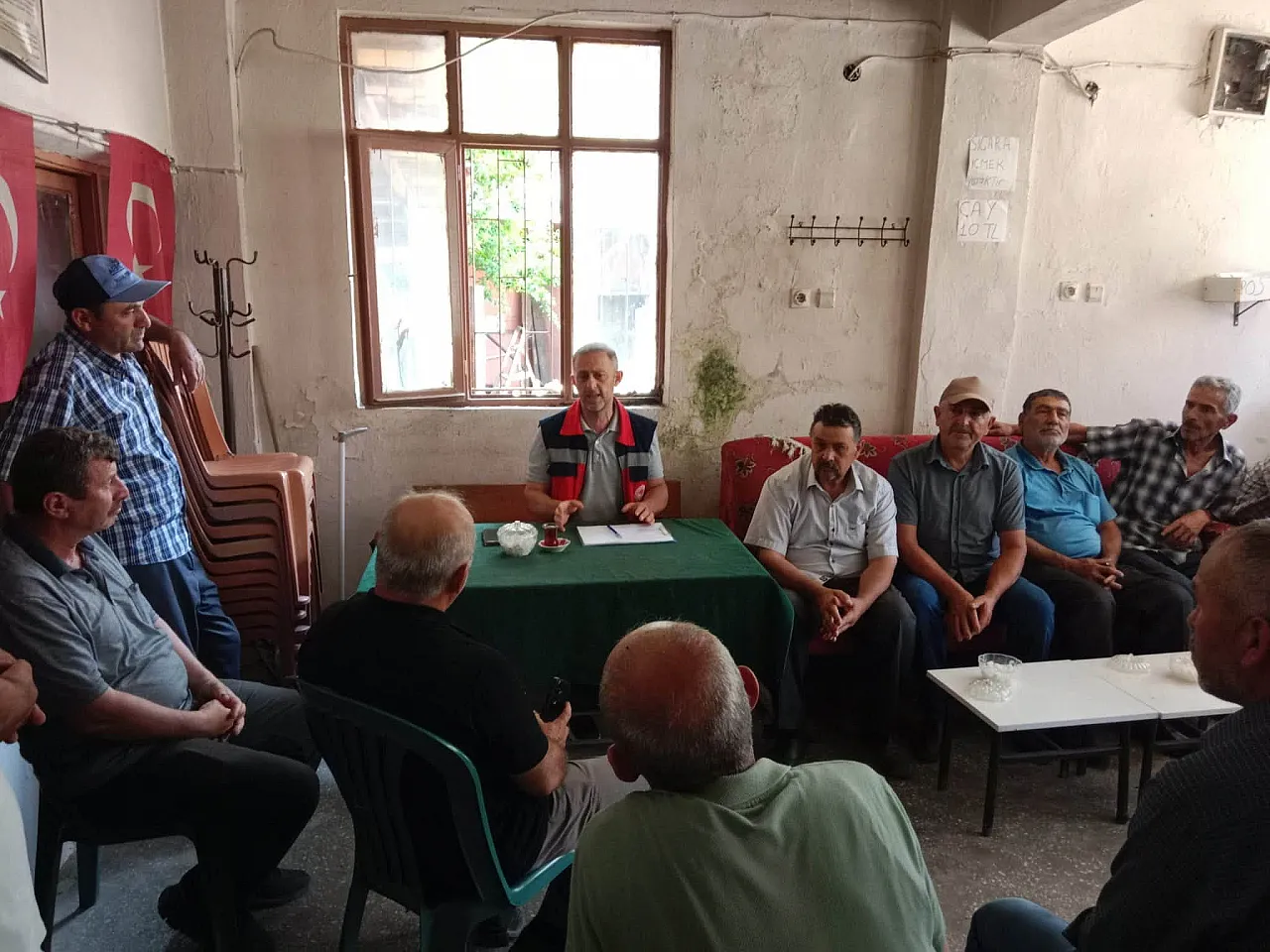 Tarım ekibi kırsal mahallede üreticiyle buluştu