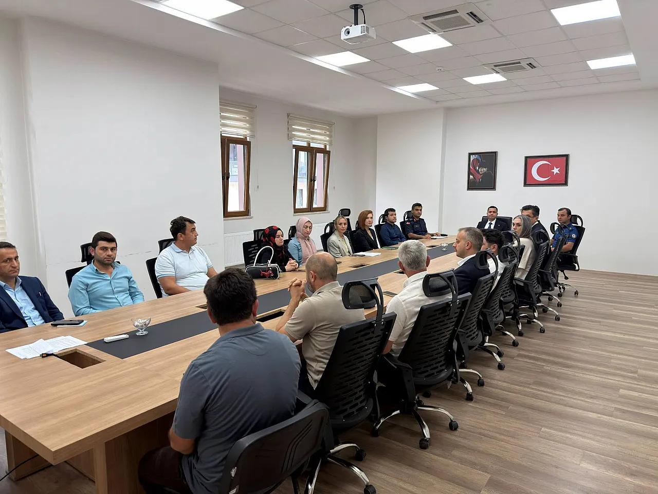 Ayvacık'ta okul ve çevre güvenliği masaya yatırıldı