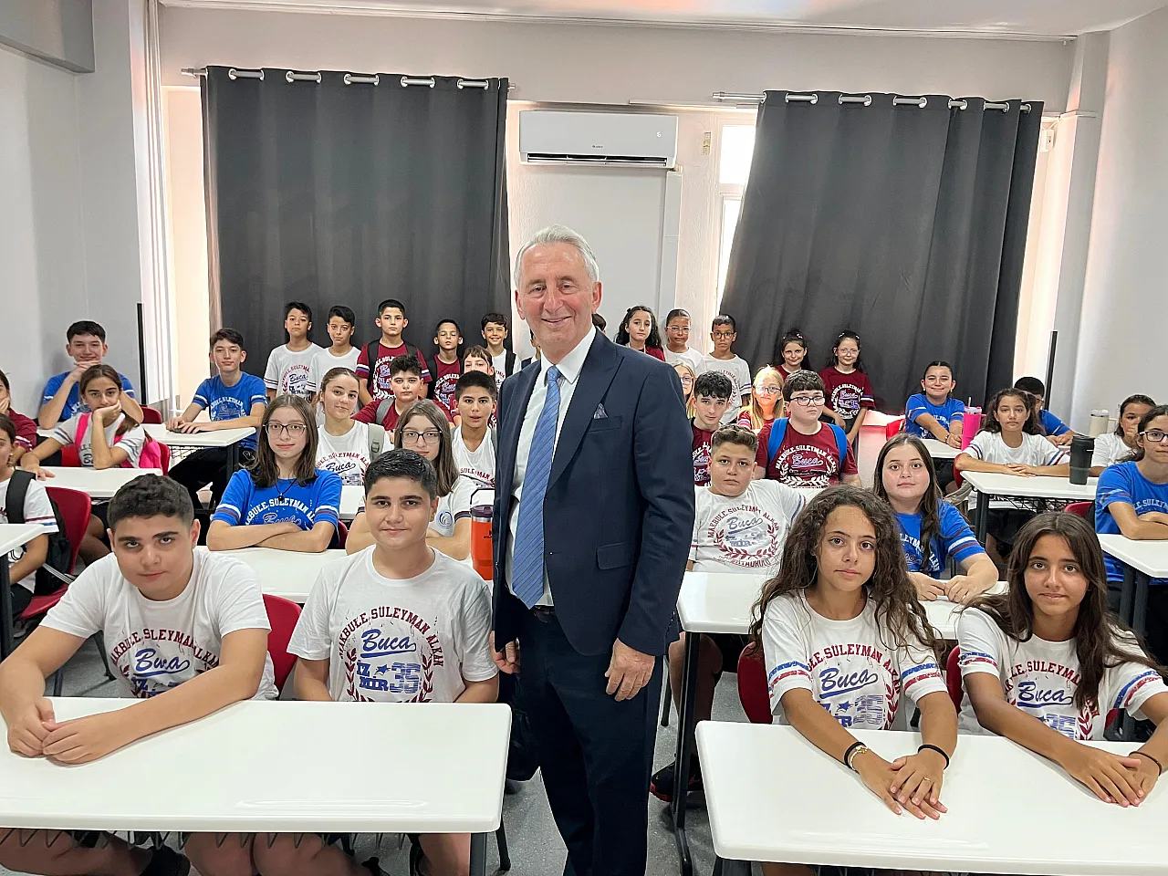 212 ikizin mezun olduğu okulda yeni eğitim yılı 27 çift ikizle başladı