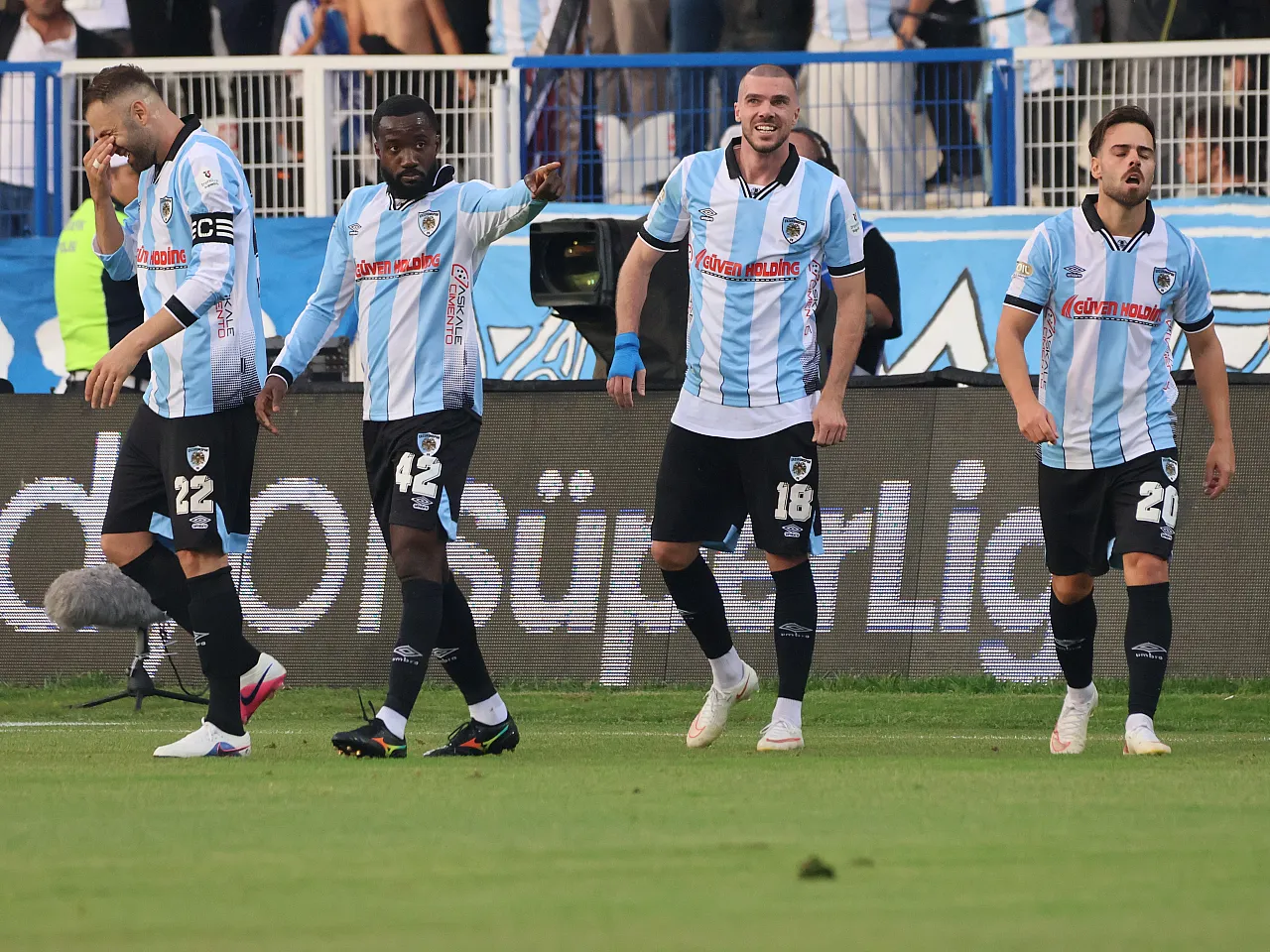 Erzurumspor FK'da milli ara izni başladı