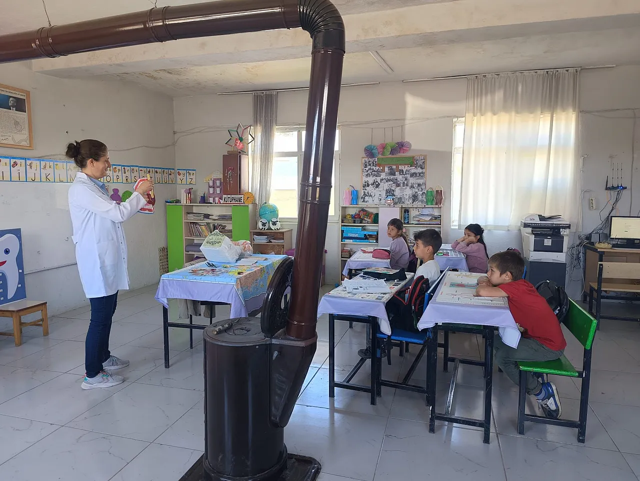 Alaçam'da kırsal mahallelerdeki öğrencilere sağlık bilinci aşılandı