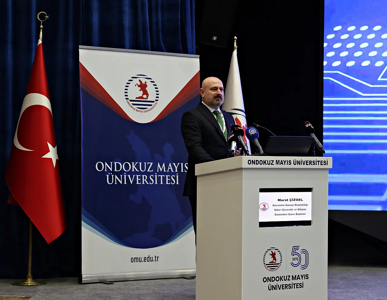 OMÜ'de Siber Güvenlik Zirvesi'ne yoğun ilgi