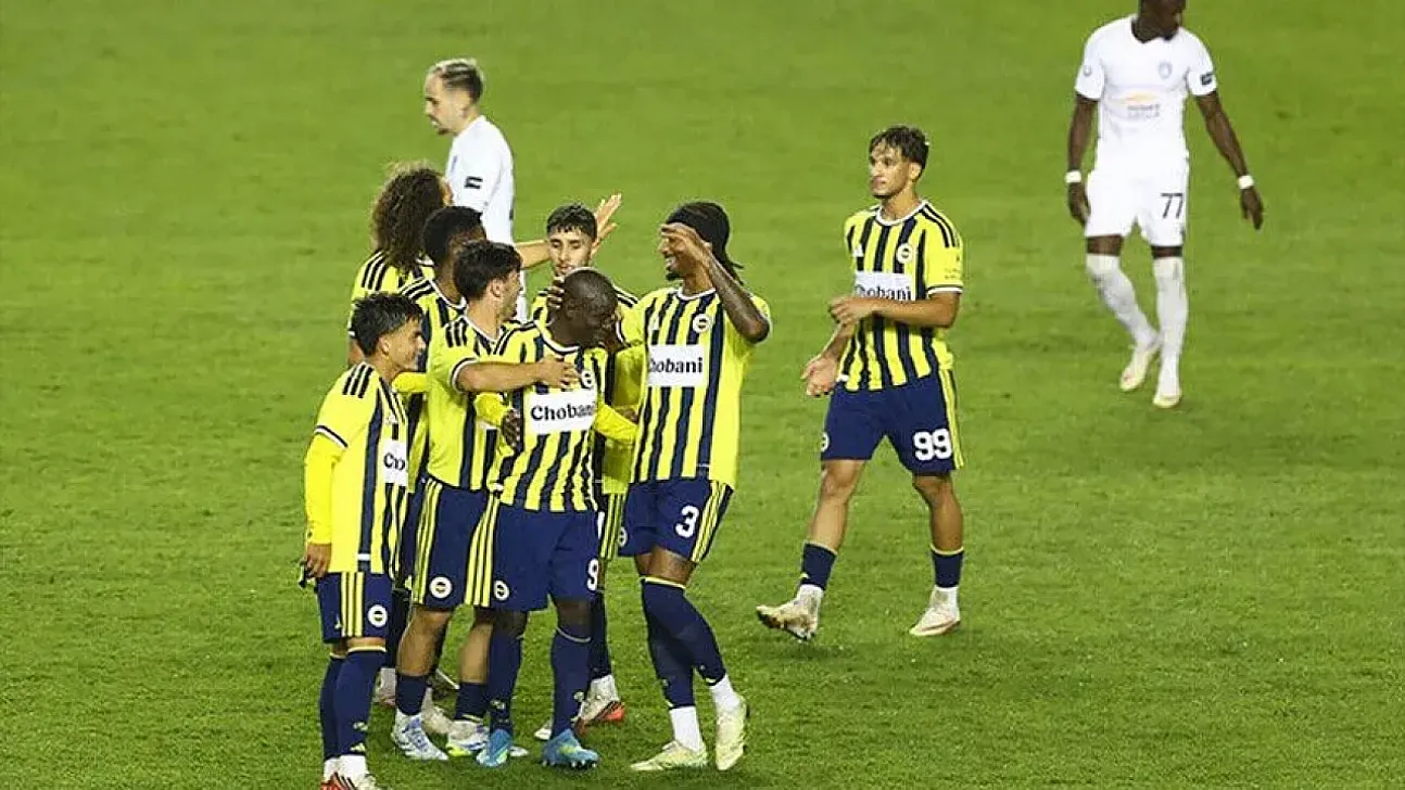 Fenerbahçe hazırlık maçında Turan Tovuz'u 2-0 mağlup etti