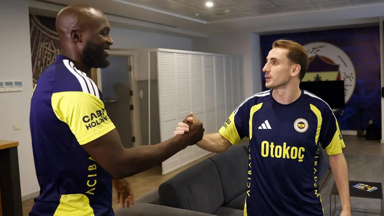 Lukaku, Fenerbahçe'de takım arkadaşlarıyla buluştu