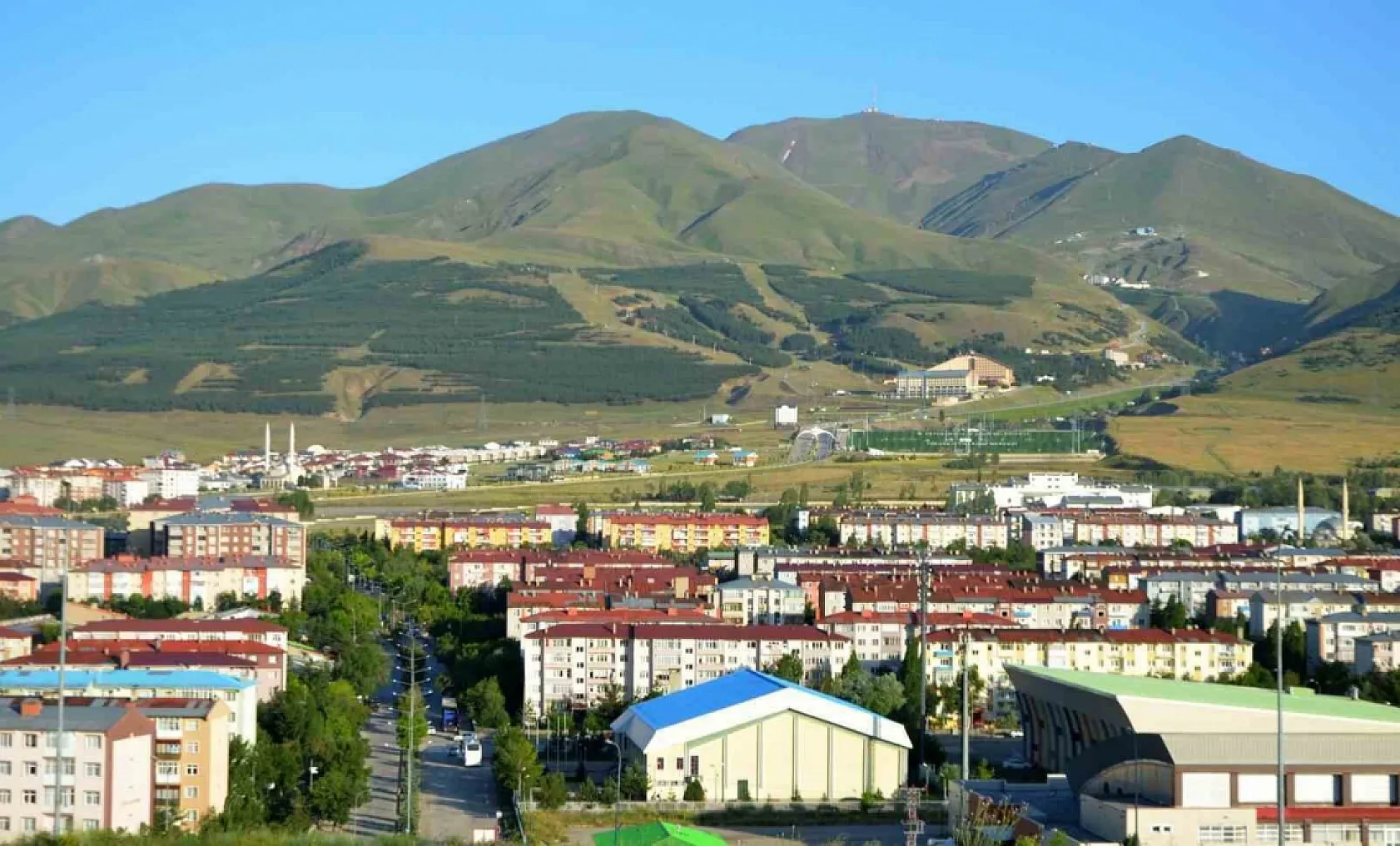 Erzurum'da göçün en büyük nedenleri aile ve eğitim