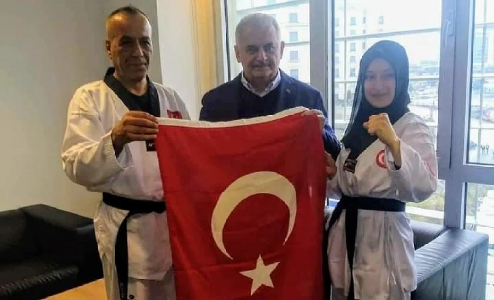 Milli Antrenör Özçınar'dan Türk sporunun gelişimi için destek çağrısı