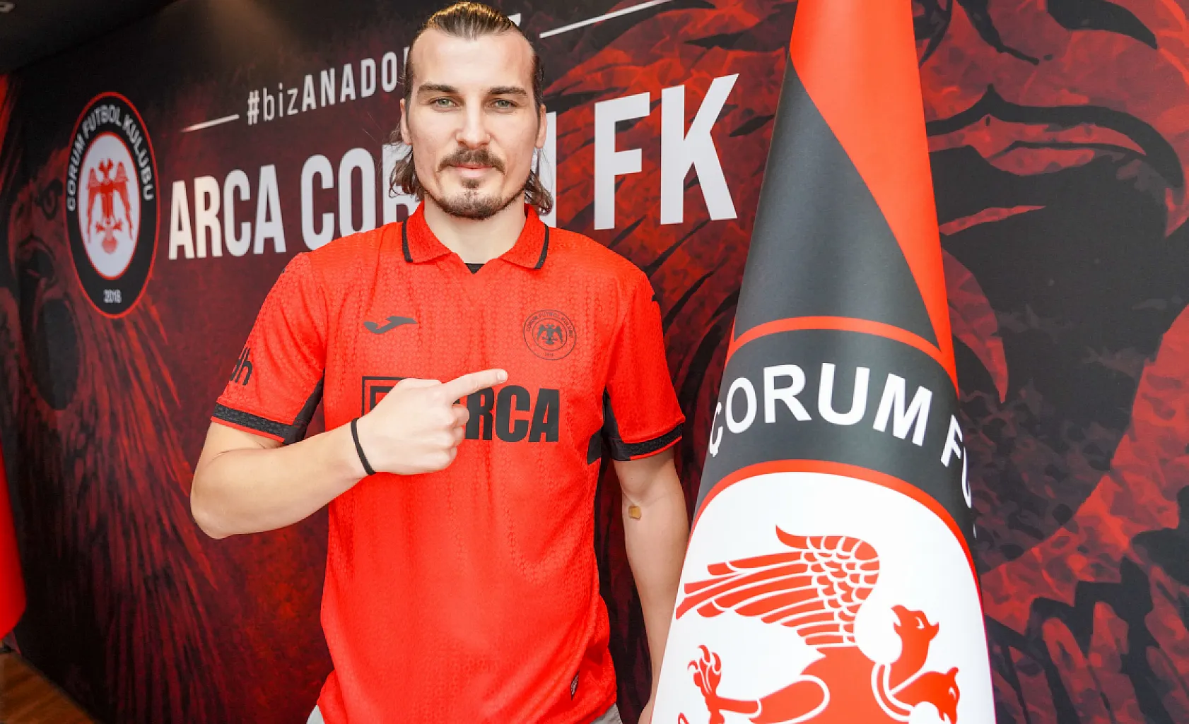 Süper Lig'de flaş transfer: Milli yıldız Çağlar Söyüncü resmen Çorum FK'da!