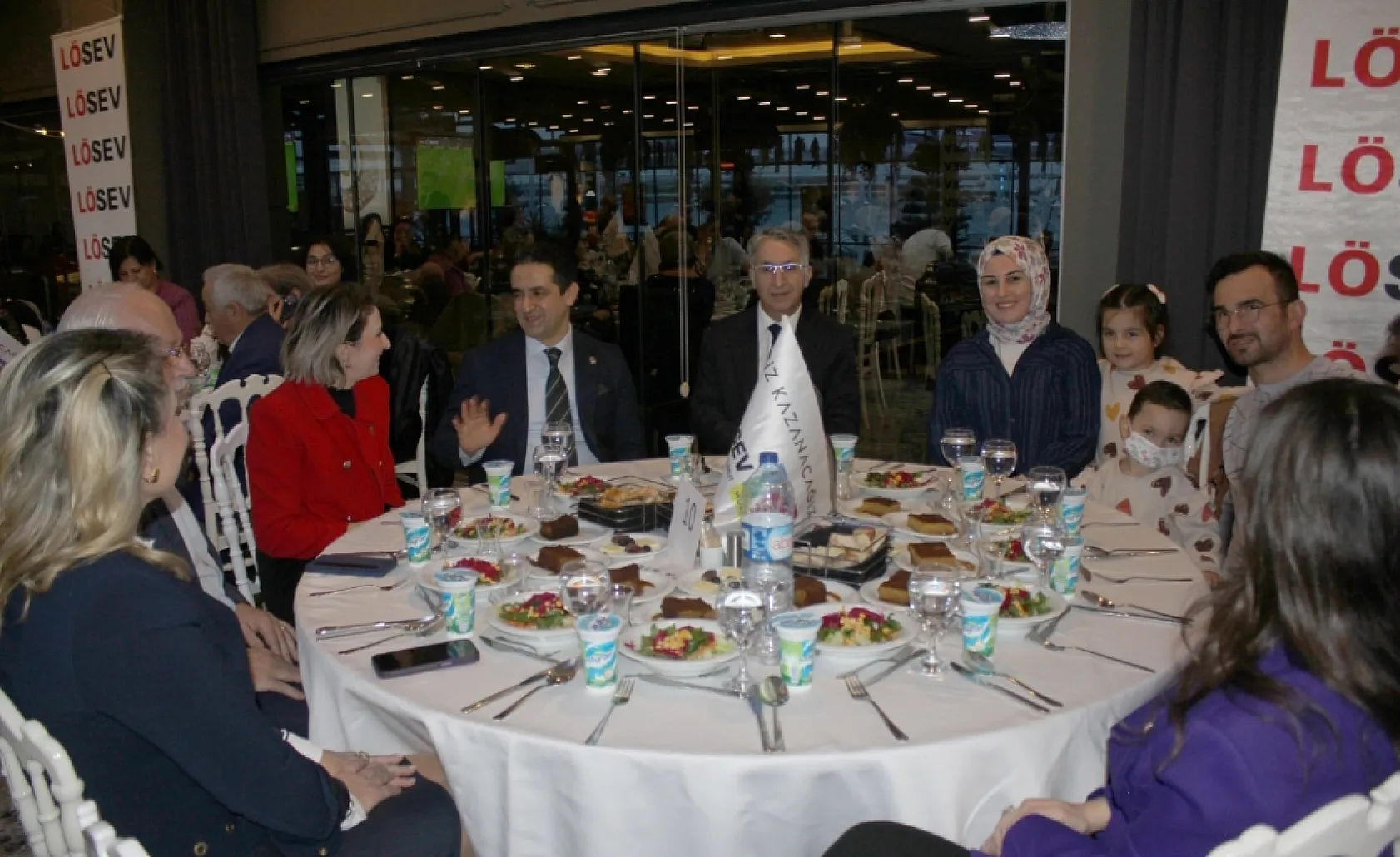 LÖSEV Ailesi Samsun'da iftarda buluştu: 'Mücadelede yalnız değilsiniz'