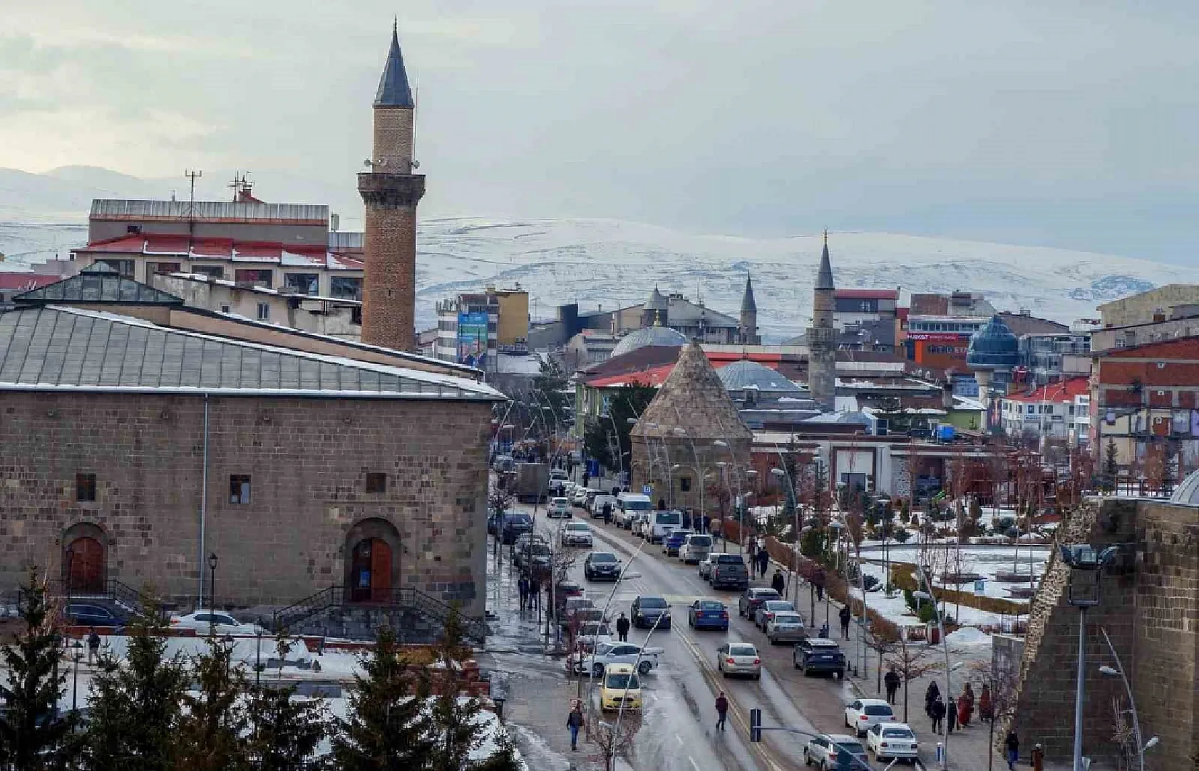 Erzurum'da göçün en büyük nedenleri aile ve eğitim
