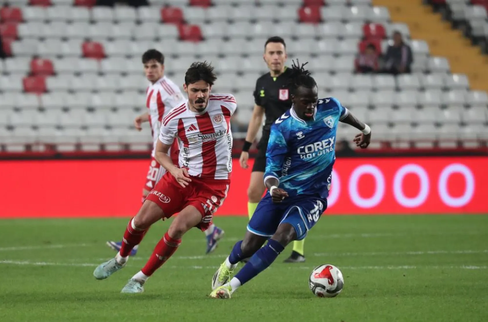 Samsunspor tarih yazmaya hazırlanıyor: Avrupa'da dev randevu! İşte Samsunspor - Rayo Vallecano maçı detayları