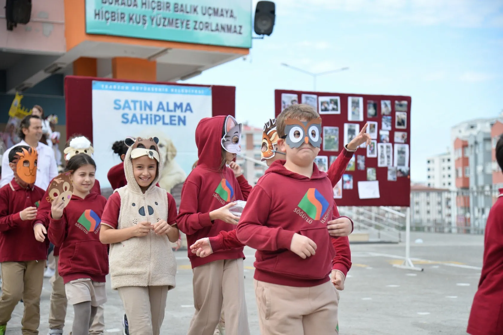 Miniklere hayvan sevgisi aşılandı