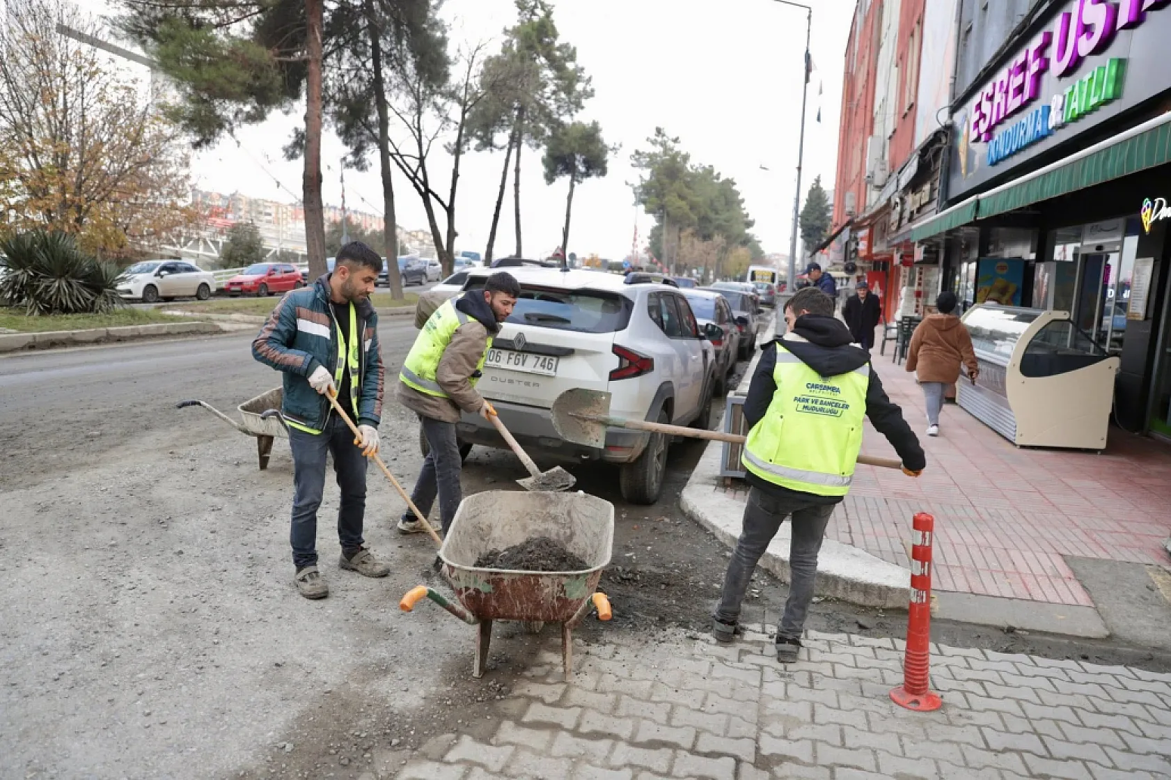Başkan Hüseyin Dündar Üstyapı Çalışmalarını Yerinde İnceledi
