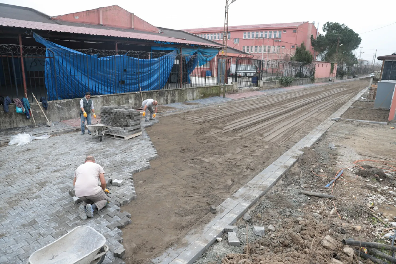 Çarşamba Belediyesi'nden sahada yoğun mesai