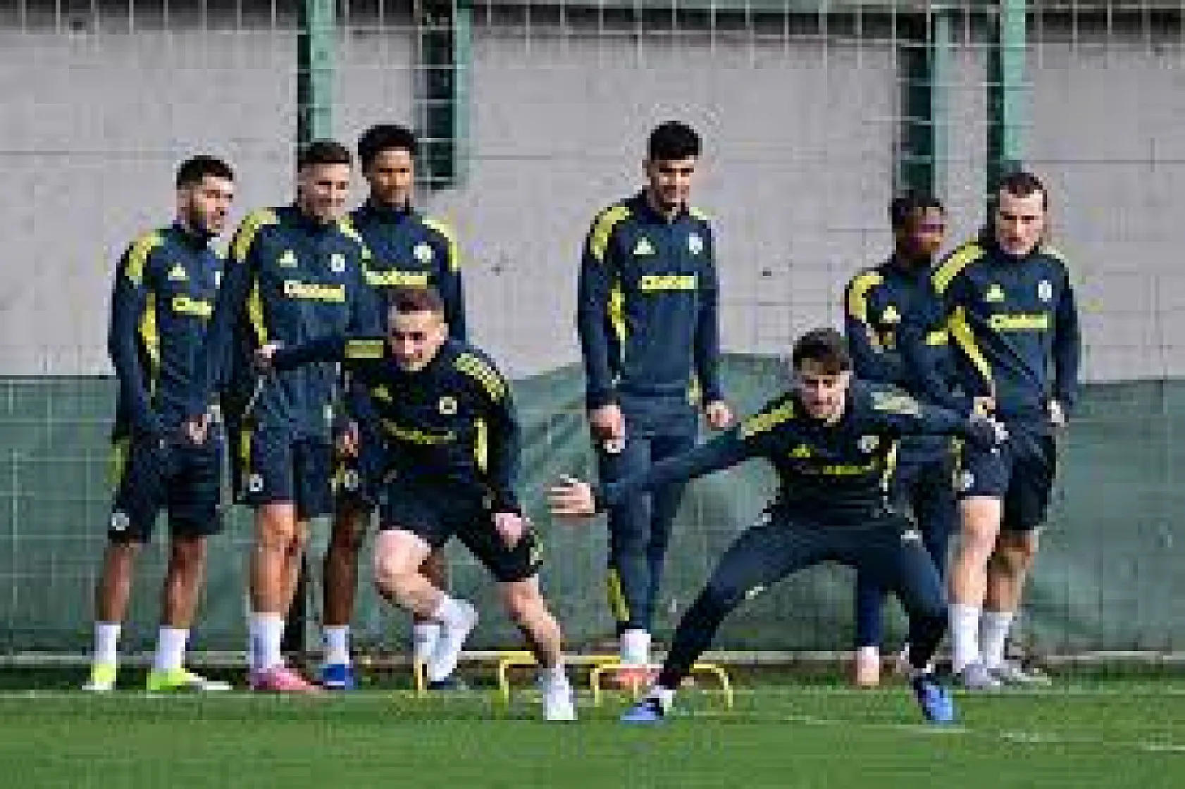 Fenerbahçe'de Büyük Ayrılık Operasyonu! Oosterwolde ile Birlikte 7 Futbolcudan Rekor Gelir Hedefi