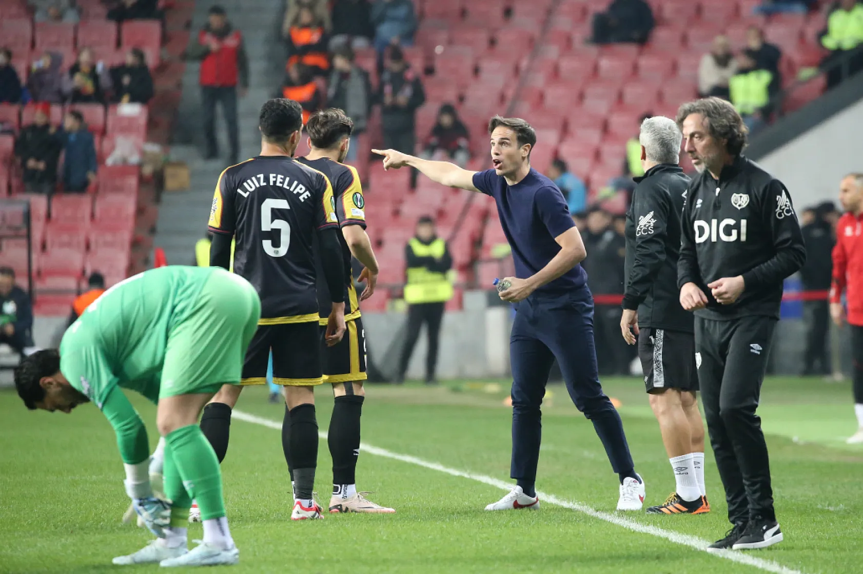 Karadeniz inadı turu getirir mi? Samsunspor Madrid'te çeyrek final peşinde!
