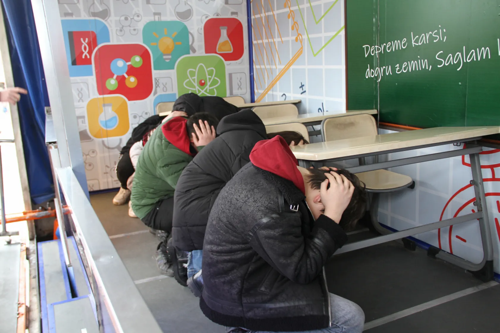 'Deprem Simülasyon Tırı' Çarşamba'da
