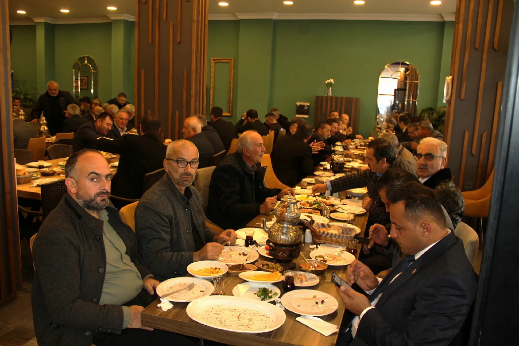 Çarşamba'da Muhtarlar kahvaltıda bir araya geldi