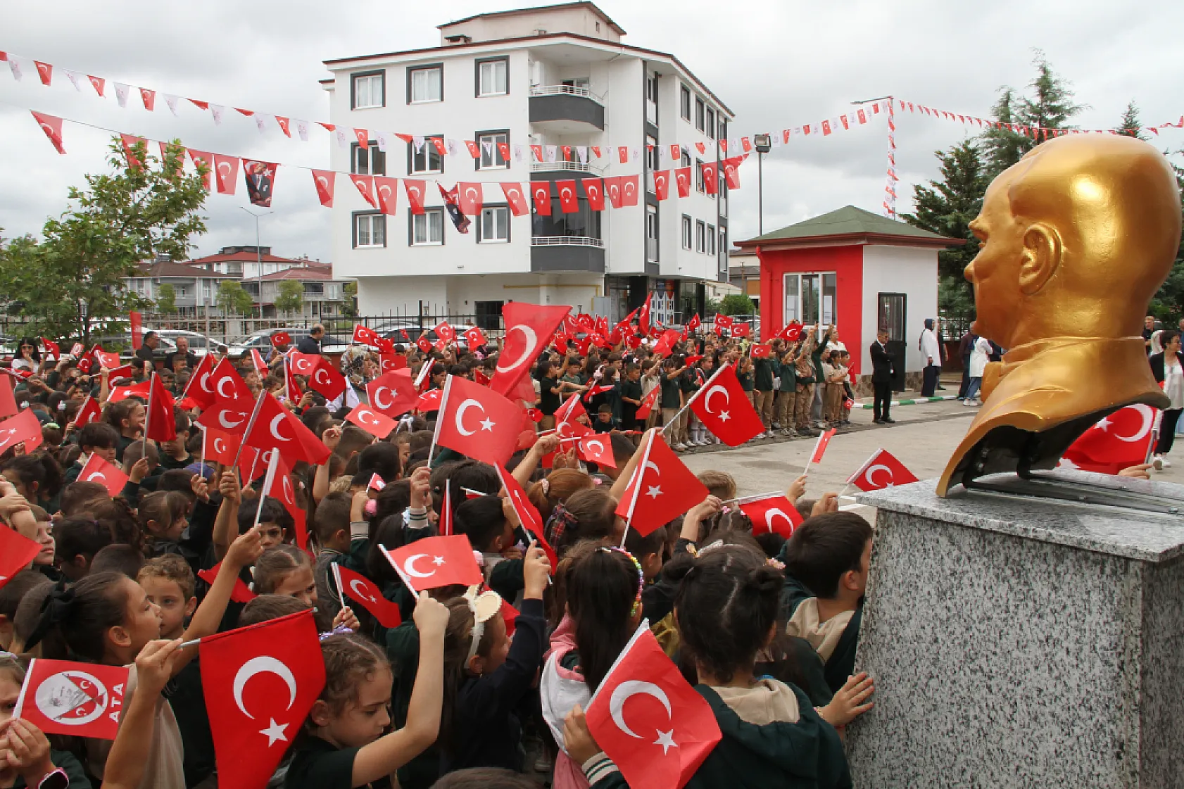 Çarşamba'da ilköğretim haftası kutlandı