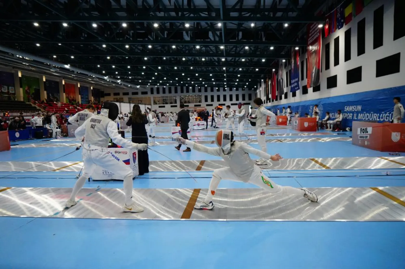 Samsun'da dünya eskrim buluşması: 52 ülkeden 606 sporcu piste çıktı