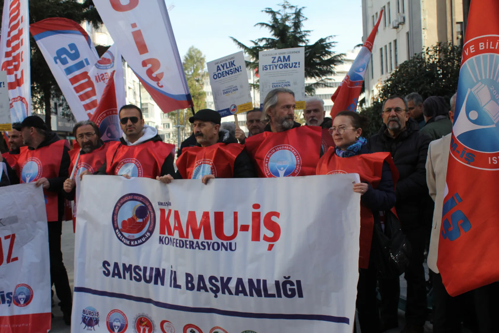 Birleşik Kamu-İş'ten Sert Tepki: 'Bu Bütçe Emek Düşmanıdır'