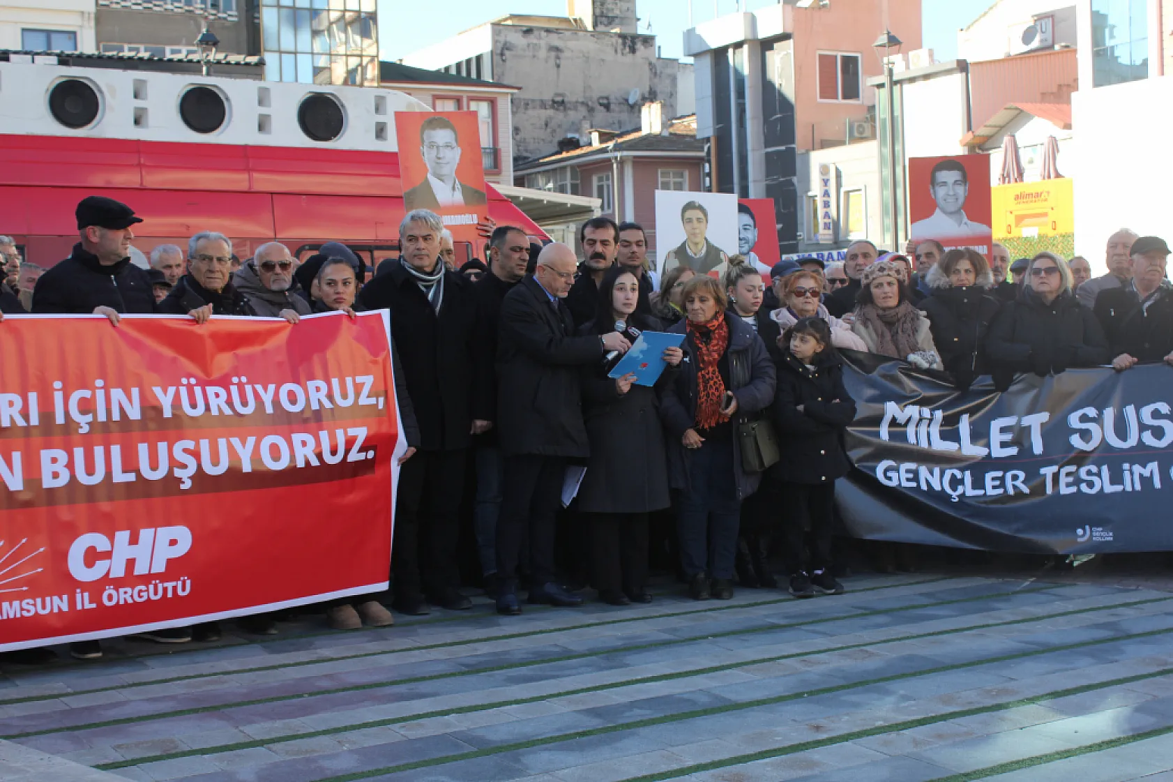 CHP Samsun'dan Sert Mesaj: 'Adalet Tutsak Edilemez, Sandık Gelecek!'