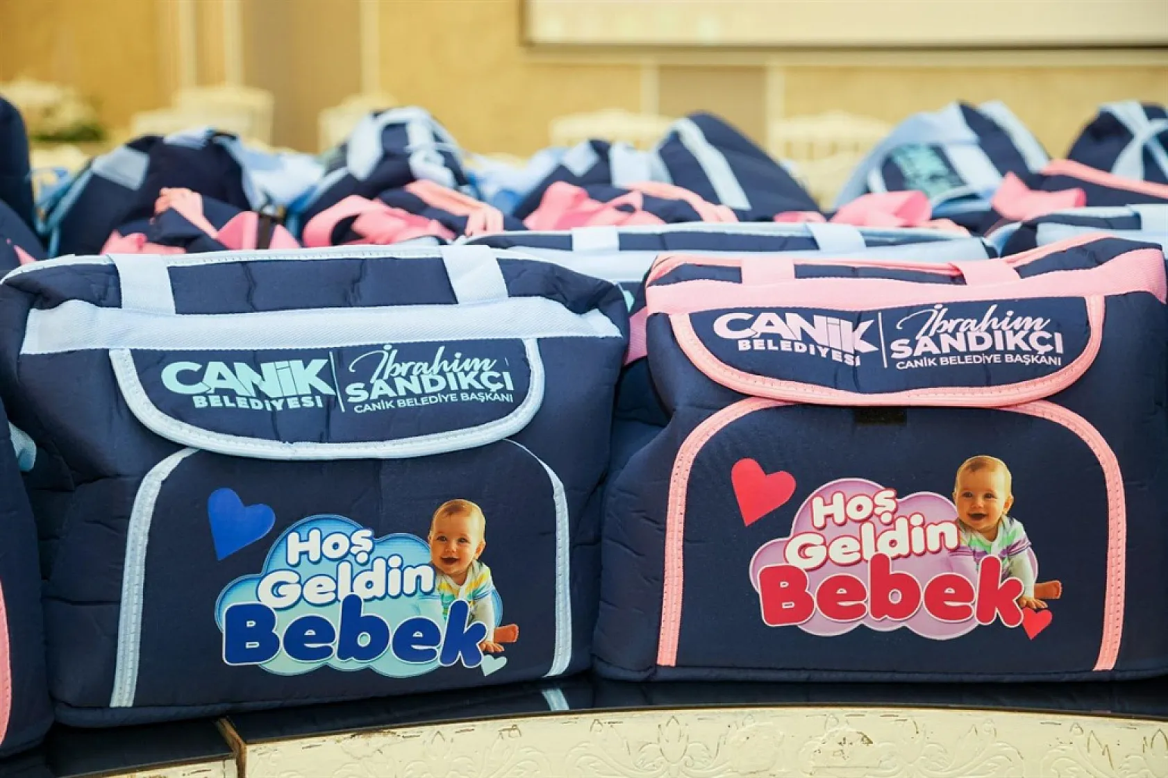 Canik'te Doğan Her Bebeğe 'Bebek Destek Paketi'