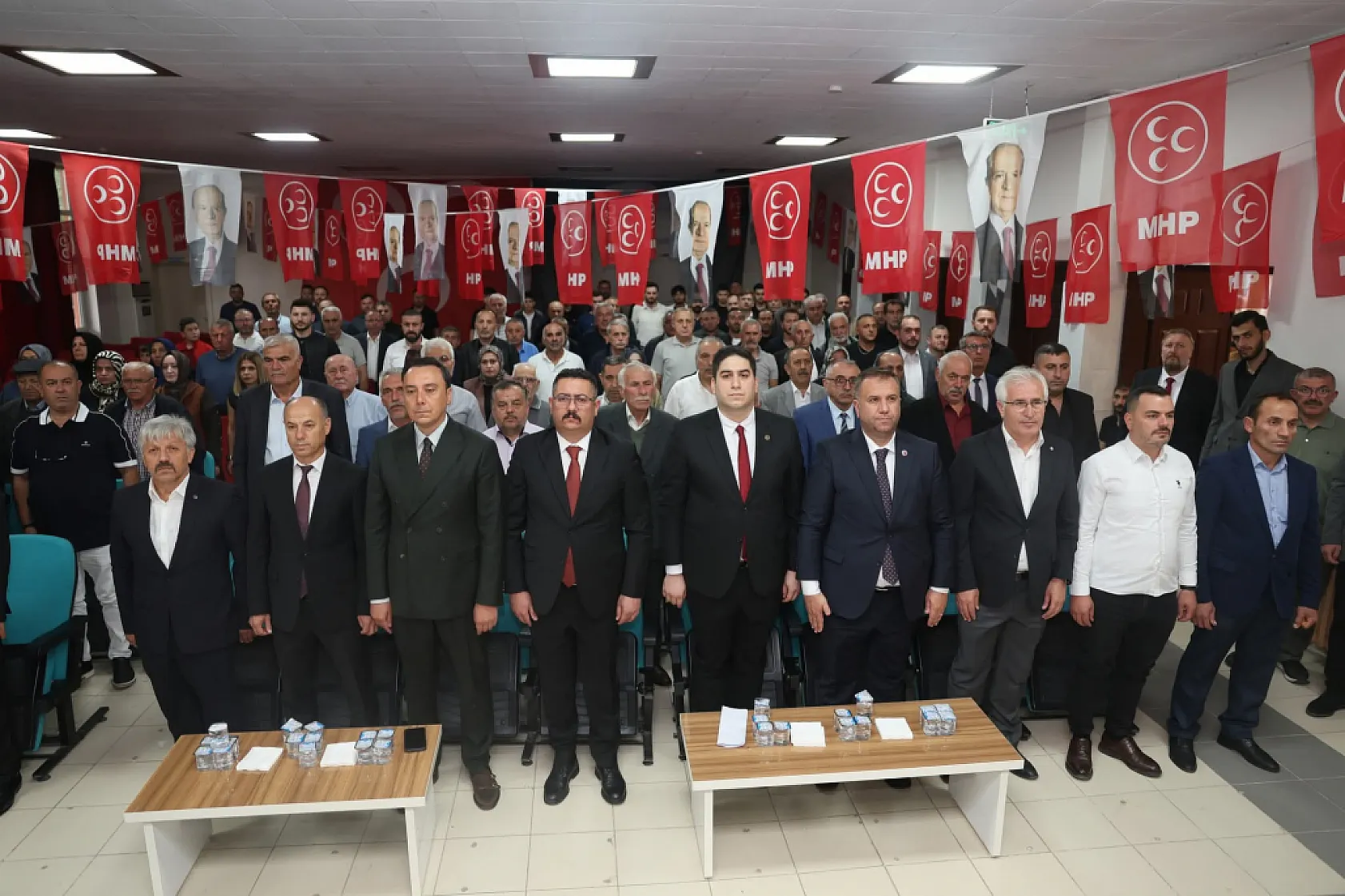 MHP Reşadiye'de Batuhan Kargılı ilçe başkanı seçildi