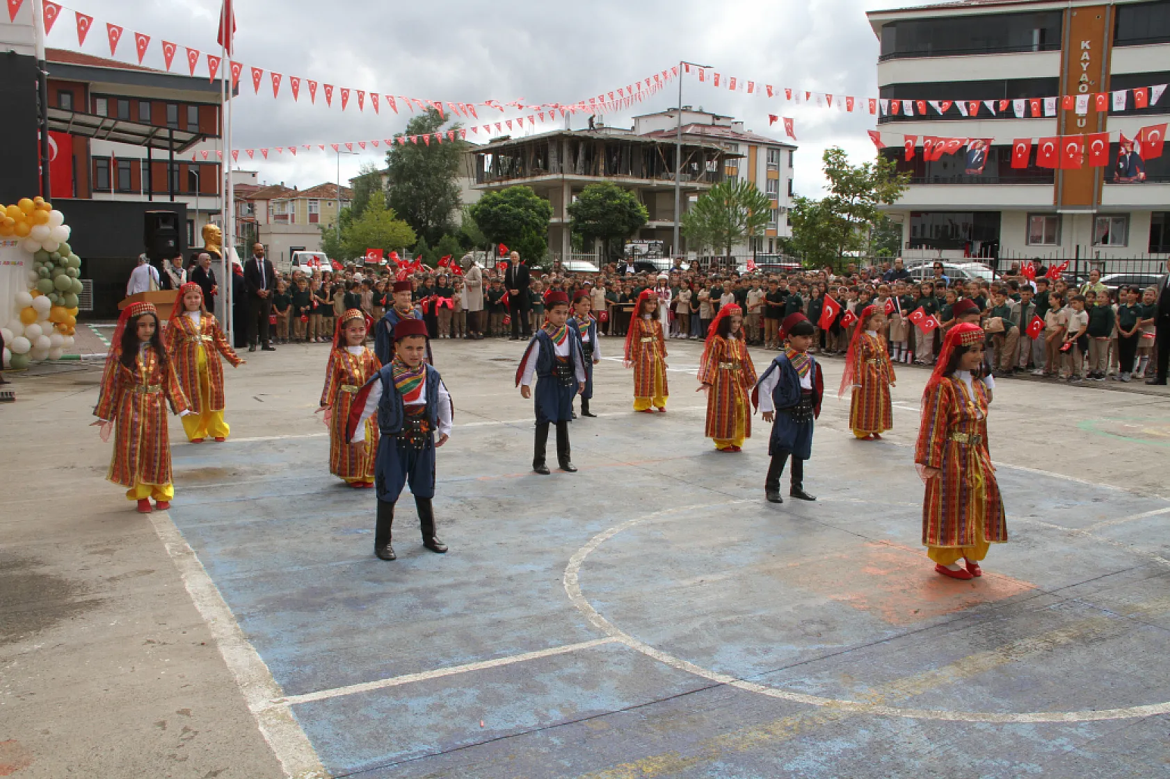 Çarşamba'da ilköğretim haftası kutlandı
