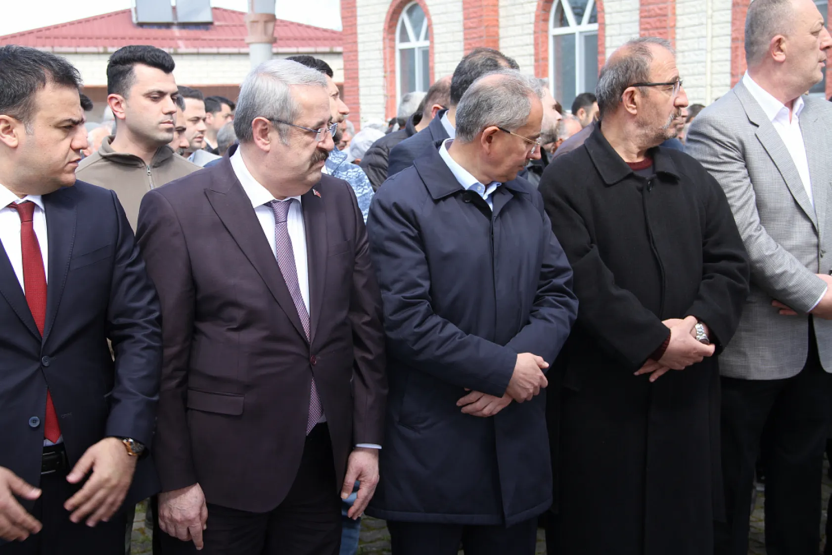 Başkan Dündar'ın amcasına son görev