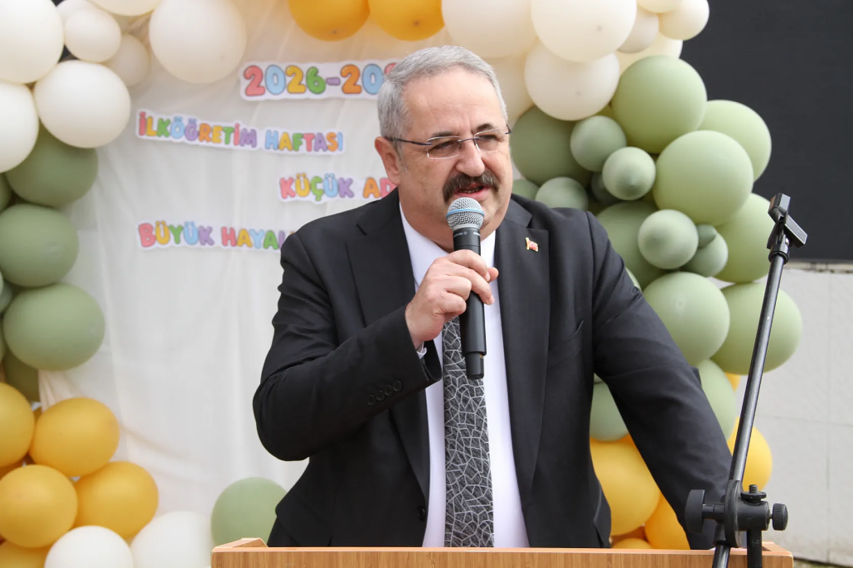 Çarşamba'da ilköğretim haftası kutlandı