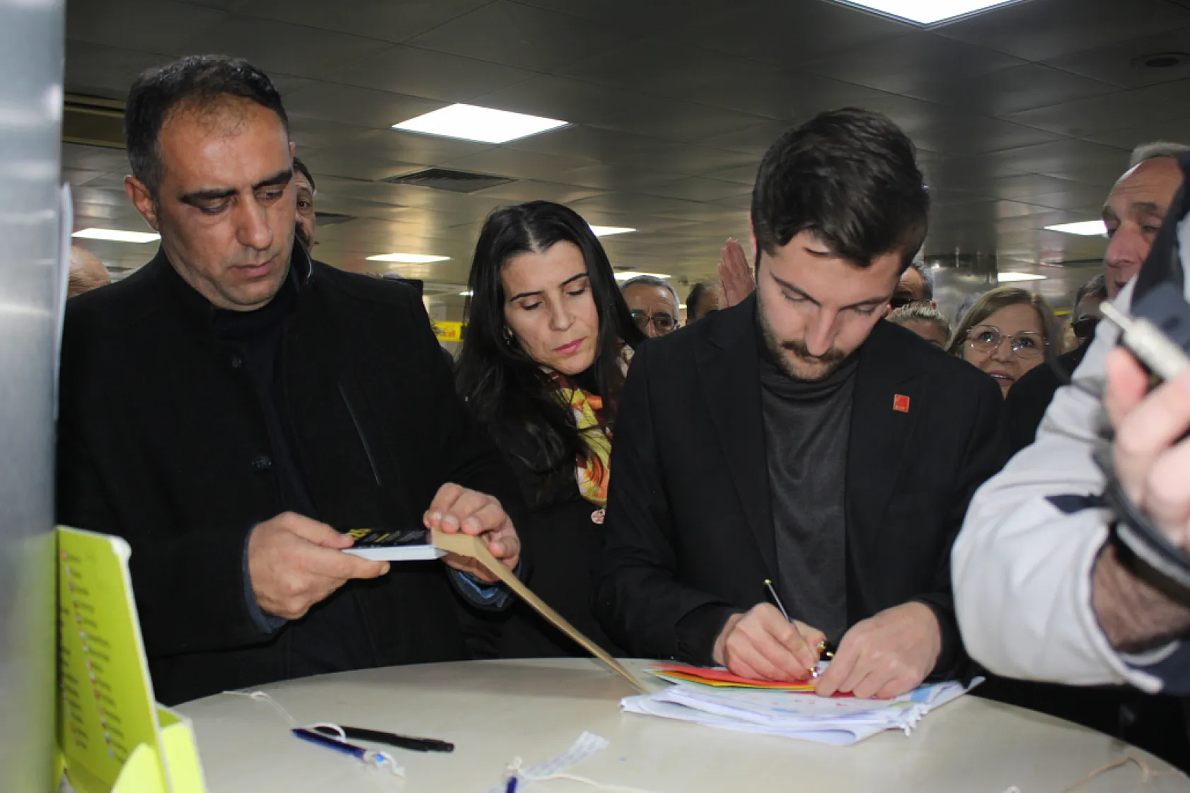 CHP Samsun'dan Sert Mesaj: 'Adalet Tutsak Edilemez, Sandık Gelecek!'